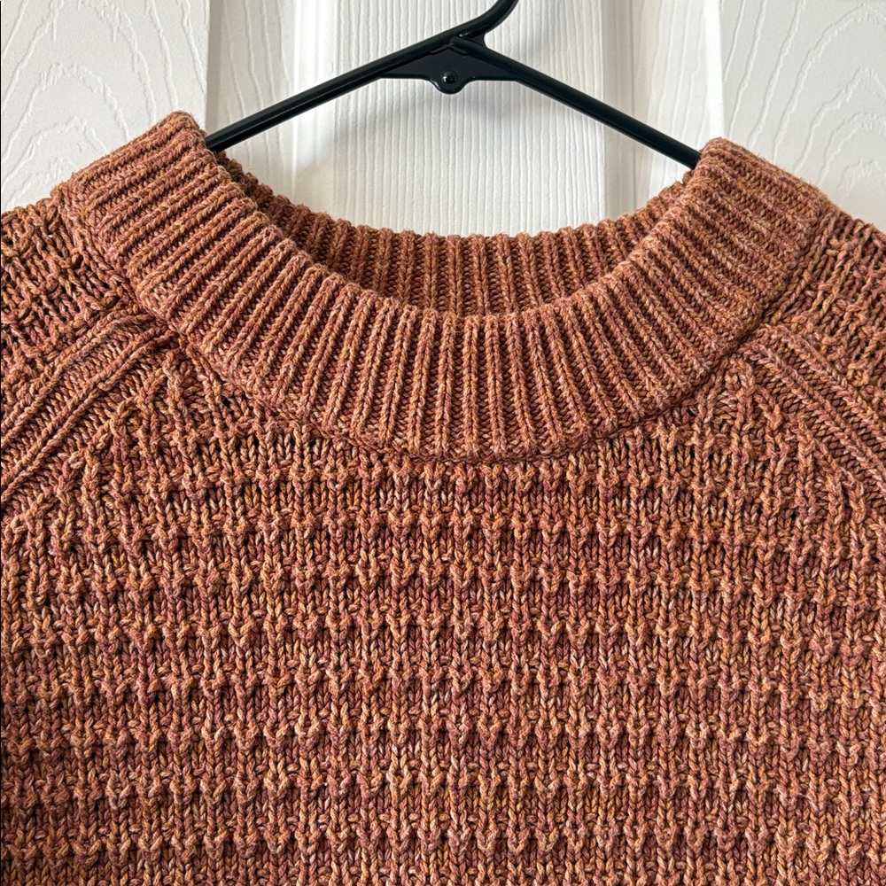Universal Thread Women's Brown Crew Neck Sweater - image 5